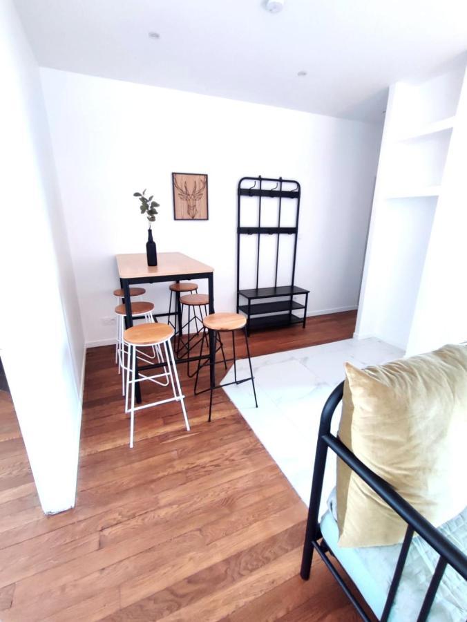 Appartement Hyper Centre De Монтаржи Экстерьер фото